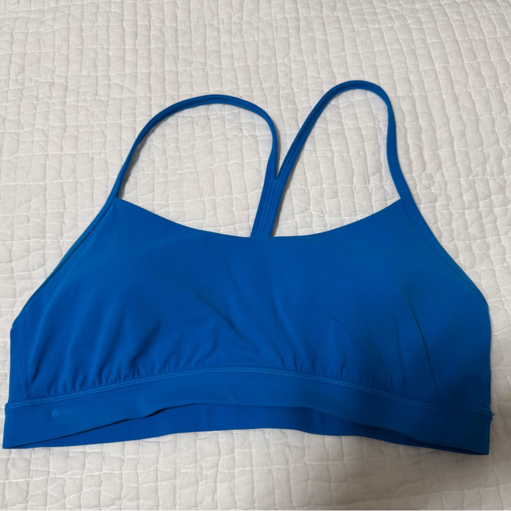 Lululemon flow Y bra in cerulean blue